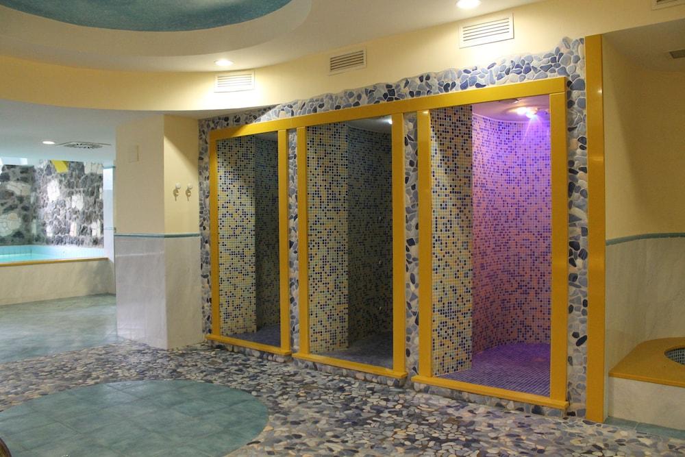 Hotel Terme Alexander Ischia Exterior photo