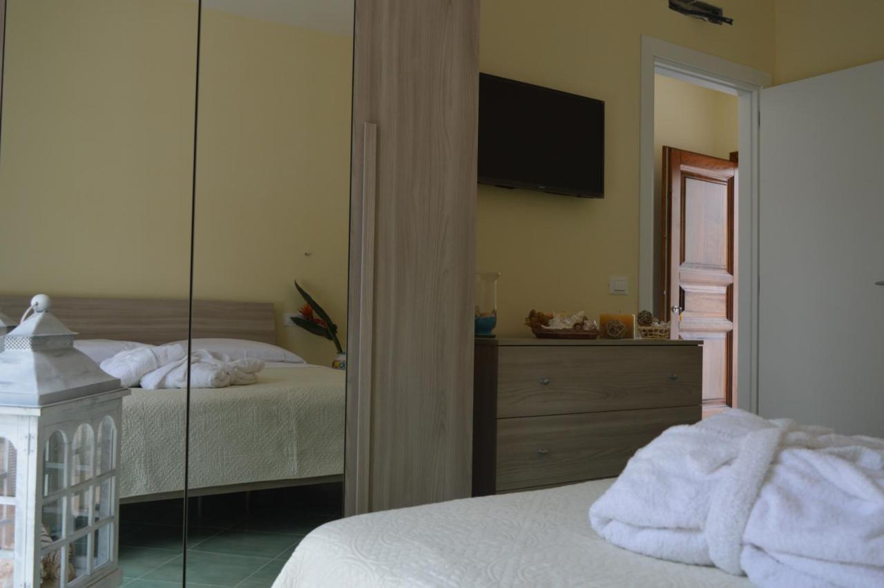 Hotel Terme Alexander Ischia Exterior photo